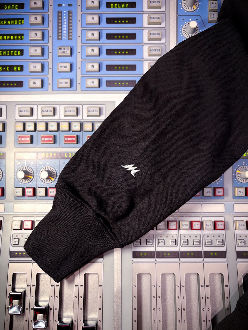 Wave Up Hoodie — Session Artifact
