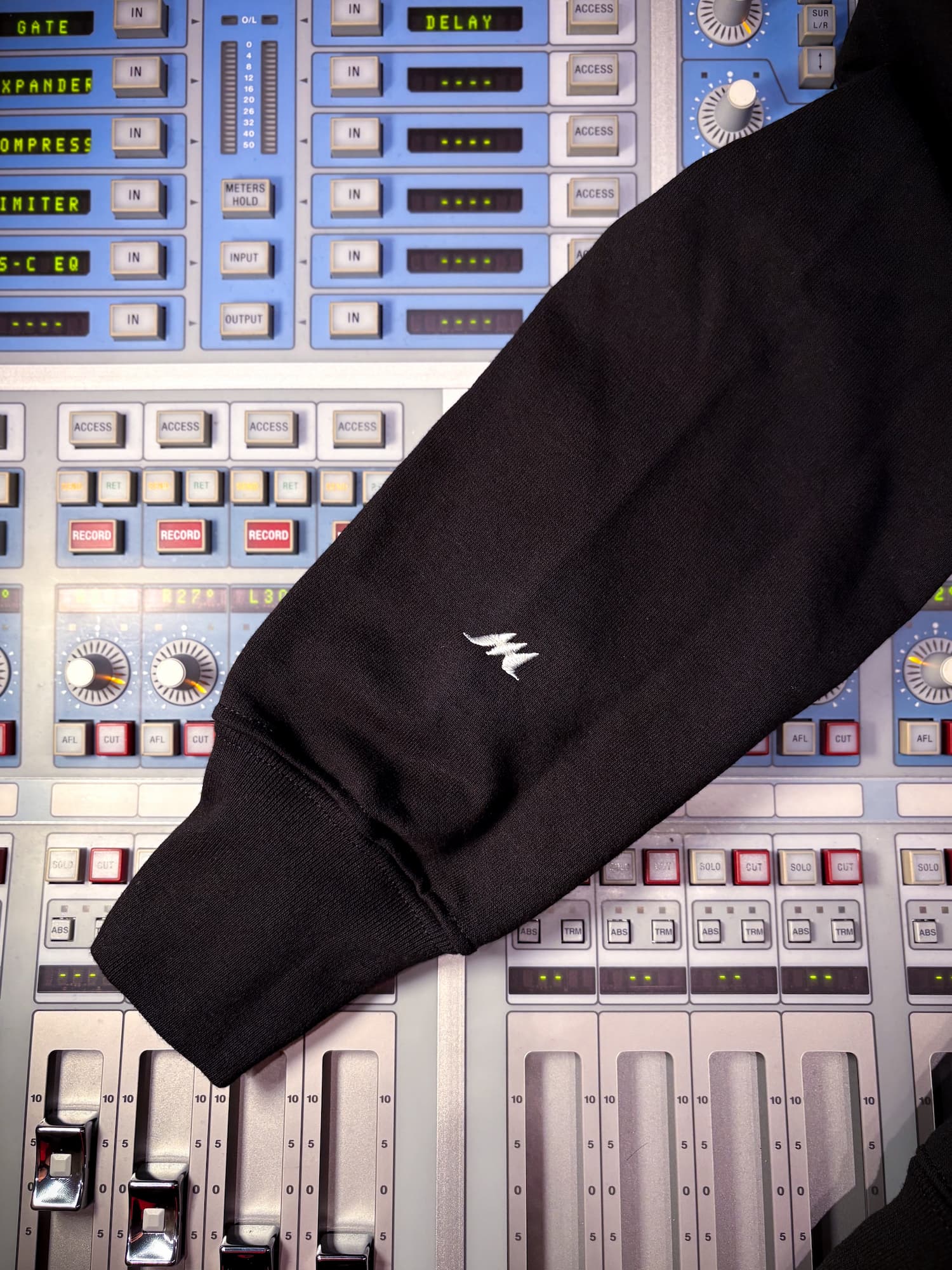 Wave Up Hoodie — Session Artifact